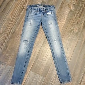 Skinny stretch ripped jeans